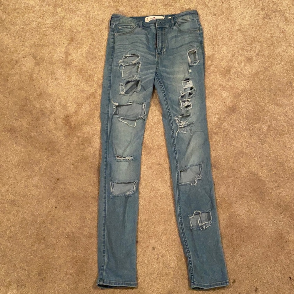Hollister distressed medium wash highrise skinny jeans